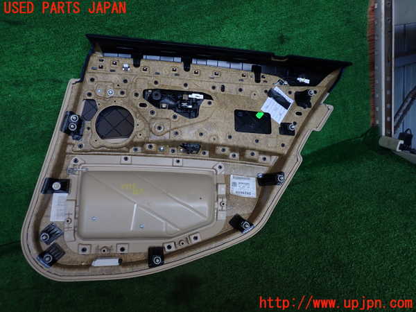 2UPJ-9237361324]BMW 523i F10(XG20)左後ドア内張り 中古_3