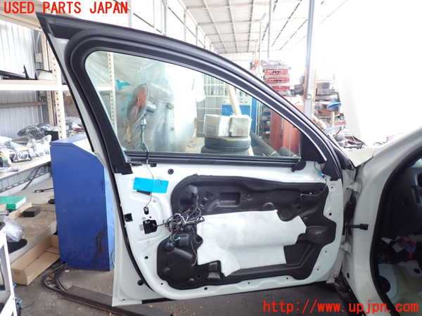 2UPJ-9237371260]BMW 523i ツーリング(MT25)(F11)左前ドア 中古(43R-00050 M62)_5