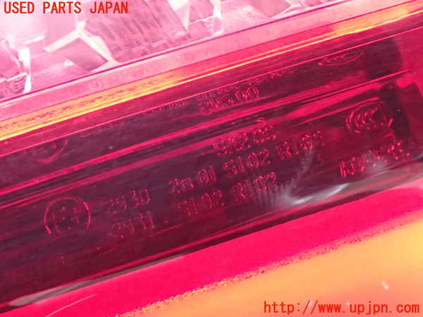 2UPJ-9237371536]BMW 523i ツーリング(MT25)(F11)左テールランプ 中古_4