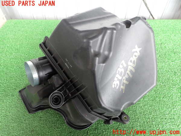 2UPJ-9237372560]BMW 523i ツーリング(MT25)(F11)エアクリーナーボックス 中古_3