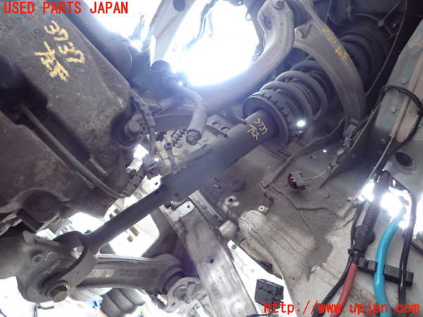 2UPJ-9237375025]BMW 523i ツーリング(MT25)(F11)左フロントストラット 中古_1