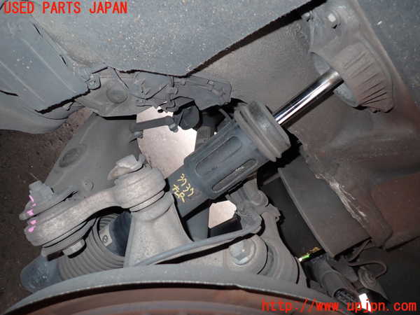 2UPJ-9237375075]BMW 523i ツーリング(MT25)(F11)左リアショックアブソーバー 中古_1