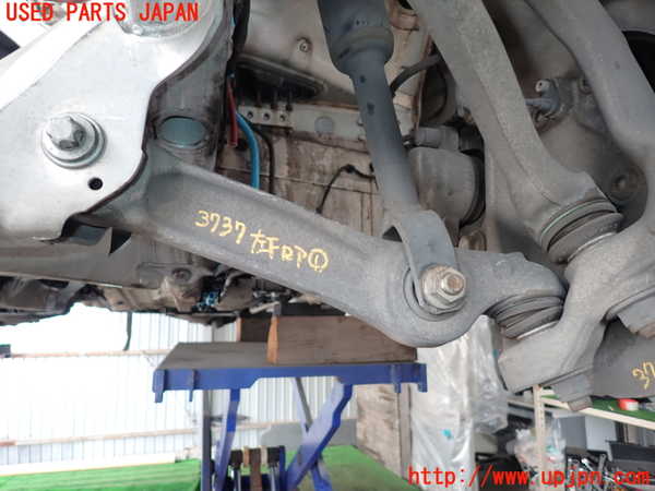 2UPJ-9237375186]BMW 523i ツーリング(MT25)(F11)左フロントロアアーム1 中古_1
