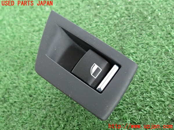 2UPJ-9237376245]BMW 523i ツーリング(MT25)(F11)左前パワーウィンドウスイッチ 中古_1