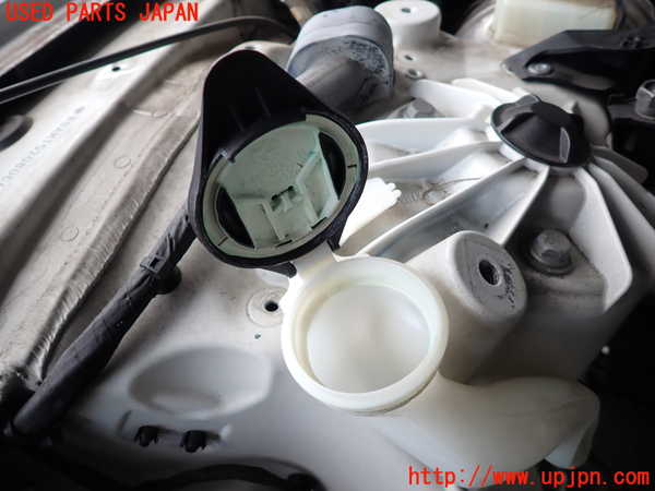 2UPJ-9237376791]BMW 523i ツーリング(MT25)(F11)ウォッシャータンク1 中古_3