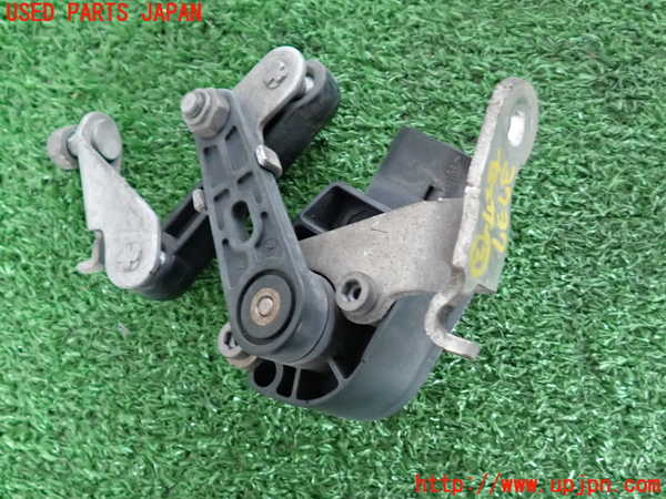 2UPJ-9237376382]BMW 523i ツーリング(MT25)(F11)センサー2 中古_2