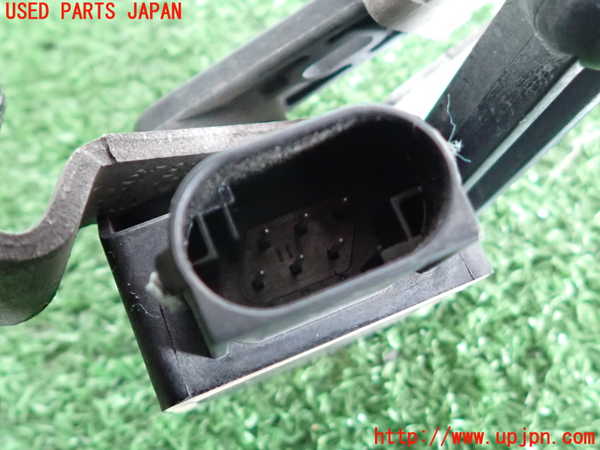 2UPJ-9237376382]BMW 523i ツーリング(MT25)(F11)センサー2 中古_4