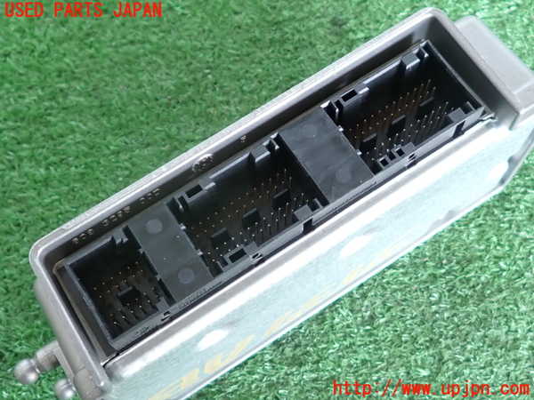 2UPJ-9237376145]BMW 523i ツーリング(MT25)(F11)エアバッグコンピューター 中古_4