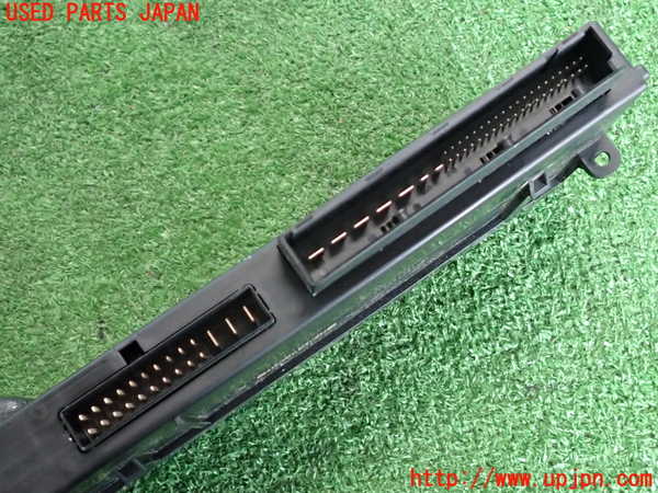 2UPJ-9237376148]BMW 523i ツーリング(MT25)(F11)コンピューター3 中古_4