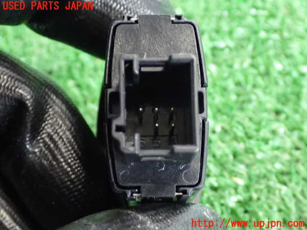 2UPJ-9237376290]BMW 523i ツーリング(MT25)(F11)ハザードスイッチ 中古_3