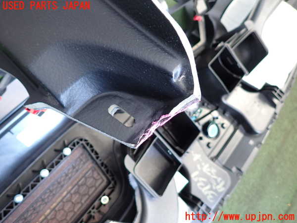 2UPJ-9237377505]BMW 523i ツーリング(MT25)(F11)ダッシュボード 中古_4