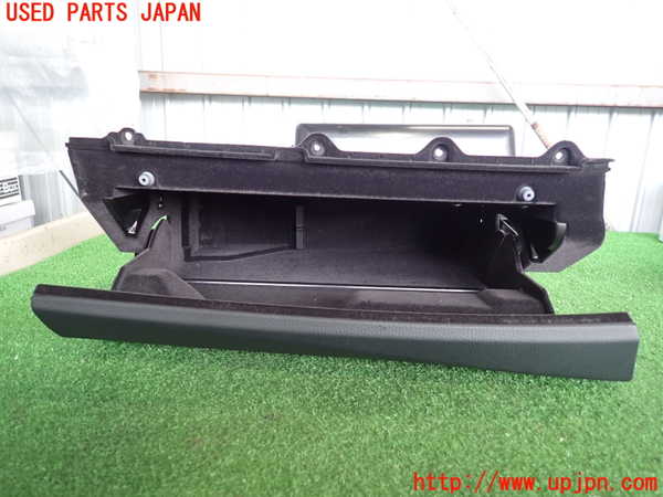 2UPJ-9237377516]BMW 523i ツーリング(MT25)(F11)グローブボックス1 中古_2