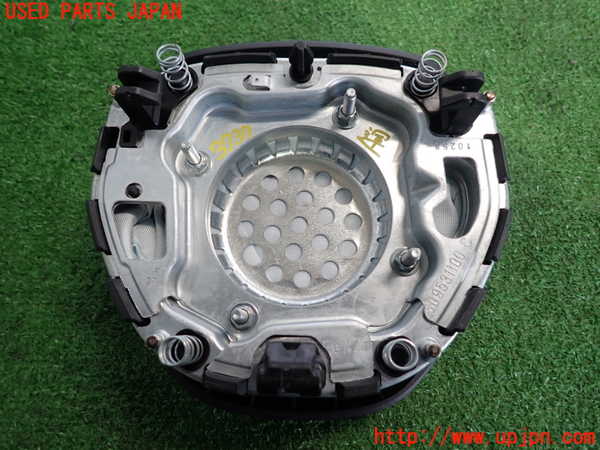 2UPJ-9237377865]BMW 523i ツーリング(MT25)(F11)運転席側エアバッグカバー 中古_2