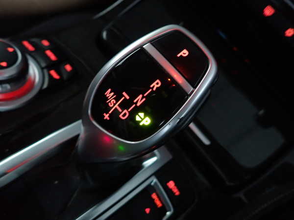 2UPJ-9237377555]BMW 523i ツーリング(MT25)(F11)ATシフトレバー 中古_5