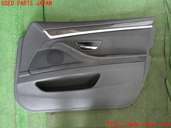 2UPJ-9237371234]BMW 523i ツーリング(MT25)(F11)右前ドア内張り 中古_1