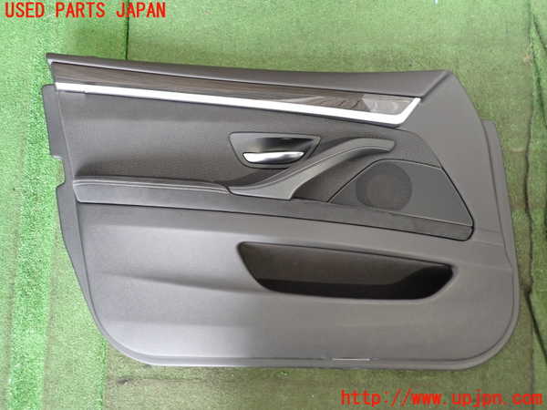 2UPJ-9237371264]BMW 523i ツーリング(MT25)(F11)左前ドア内張り 中古_1
