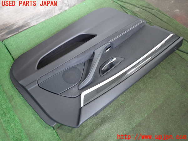 2UPJ-9237371264]BMW 523i ツーリング(MT25)(F11)左前ドア内張り 中古_3