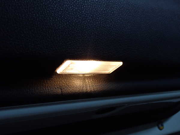 2UPJ-9237371264]BMW 523i ツーリング(MT25)(F11)左前ドア内張り 中古_5