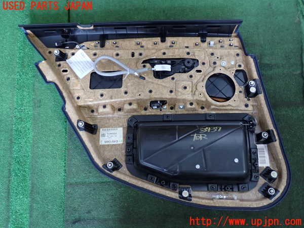 2UPJ-9237371294]BMW 523i ツーリング(MT25)(F11)右後ドア内張り 中古_4