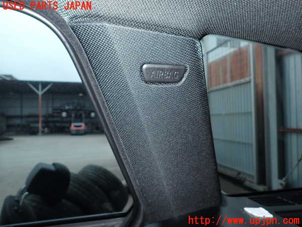 2UPJ-9237377675]BMW 523i ツーリング(MT25)(F11)右リアピラートリム 中古_2