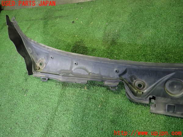 2UPJ-9237381190]BMW 320d(3D20)(F30)カウルトップ 中古_3