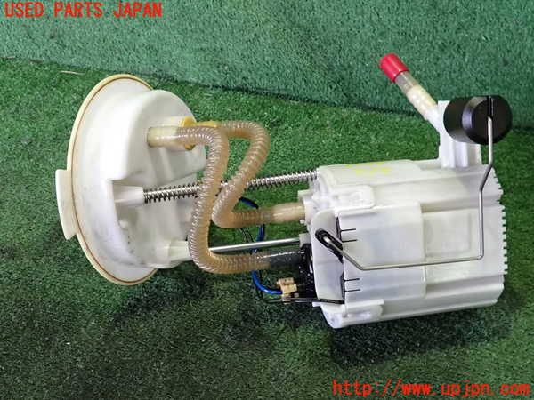 2UPJ-9237382510]BMW 320d(3D20)(F30)燃料ポンプ 中古_2