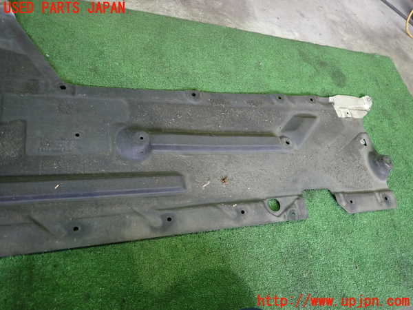 2UPJ-9237381721]BMW 320d(3D20)(F30)アンダーカバー1 中古_4