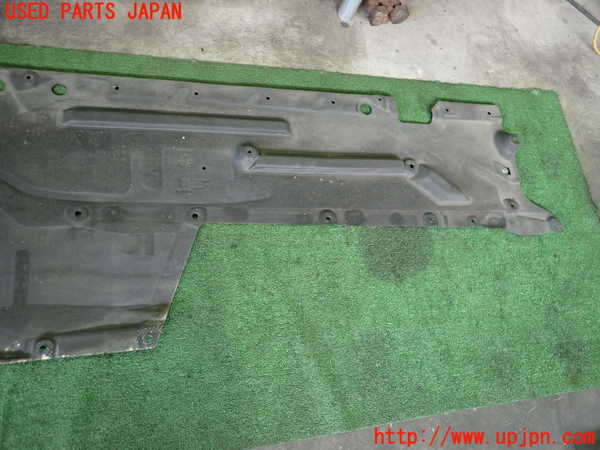 2UPJ-9237381722]BMW 320d(3D20)(F30)アンダーカバー2 中古_4