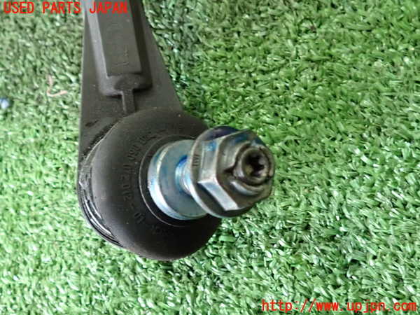 2UPJ-9237385440]BMW 320d(3D20)(F30)フロントスタビライザー 中古_3