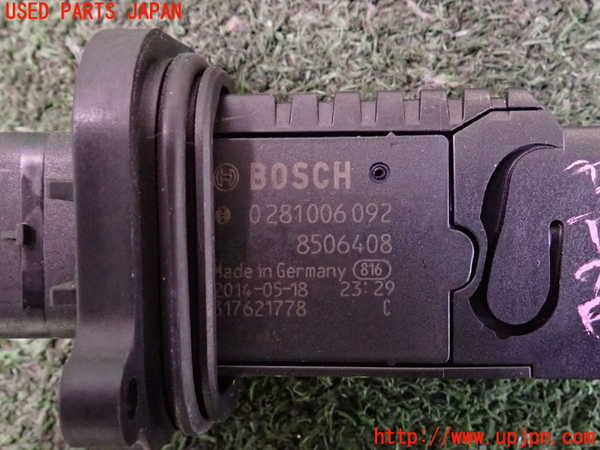 2UPJ-9237386320]BMW 320d(3D20)(F30)エアフロメーター 中古_3