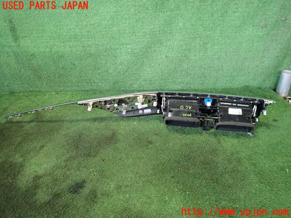 2UPJ-9237387526]BMW 320d(3D20)(F30)エアコン吹き出し口1 (真中) 中古_2