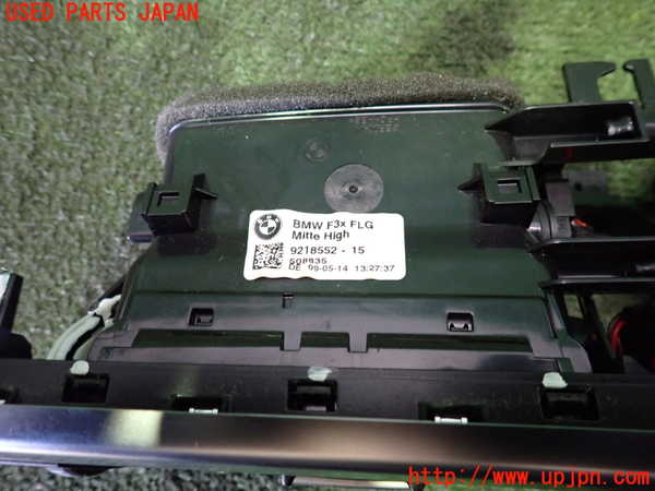 2UPJ-9237387526]BMW 320d(3D20)(F30)エアコン吹き出し口1 (真中) 中古_3