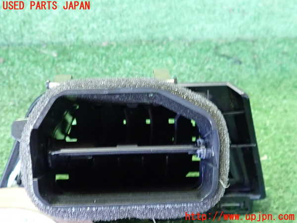 2UPJ-9237387528]BMW 320d(3D20)(F30)エアコン吹き出し口3 (左) 中古_3
