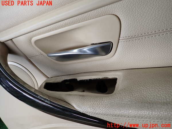 2UPJ-9237381234]BMW 320d(3D20)(F30)右前ドア内張り 中古_2