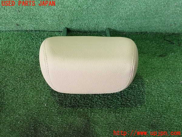 2UPJ-9237387150]BMW 320d(3D20)(F30)右2列目ヘッドレスト 中古_3