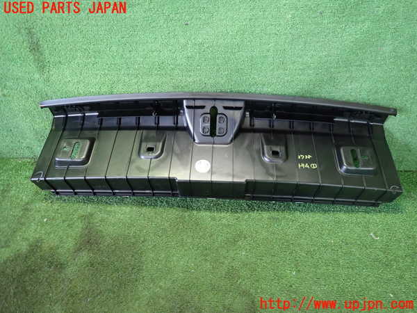 2UPJ-9237387691]BMW 320d(3D20)(F30)内装トリム類1 中古_2