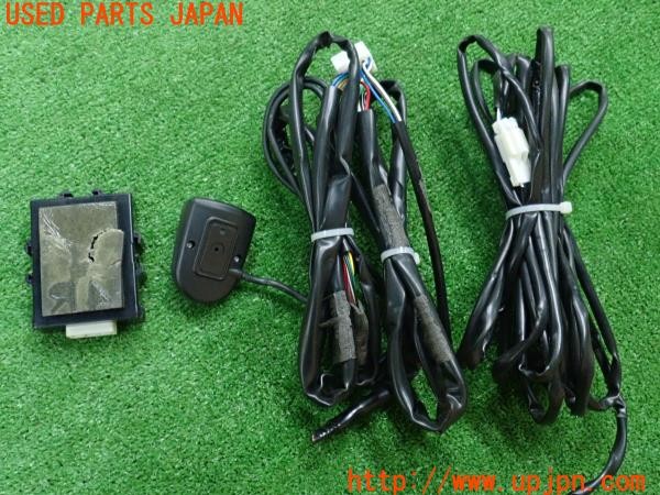 3UPJ=9237390540]ヴォクシーハイブリッド(ノアHV)(ZWR80G)前期 純正 コーナーセンサー クリアランスソナー 08503-00170 中古_2