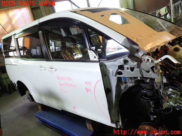 1UPJ-9237391230]ヴォクシーハイブリッド(ノアハイブリッド)(ZWR80G)右前ドア 中古(NSG M305)_2