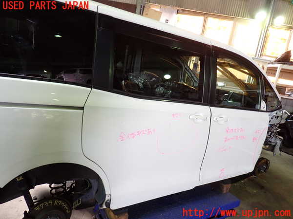 1UPJ-9237391290]ヴォクシーハイブリッド(ノアハイブリッド)(ZWR80G)右後ドア 中古(NSG M31Q8)_2