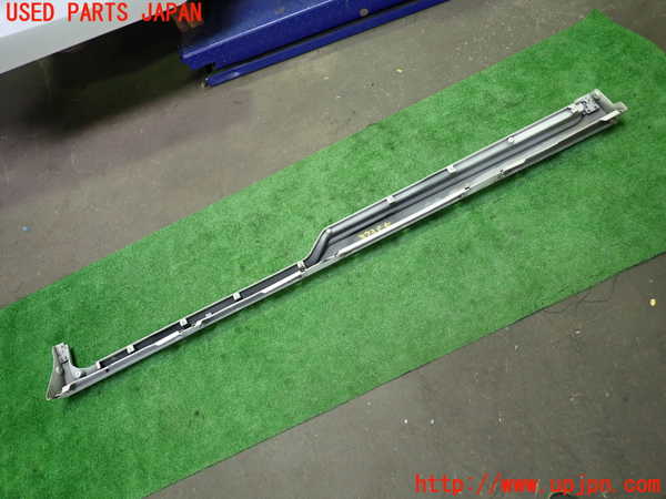 1UPJ-9237391392]ヴォクシーハイブリッド(ノアハイブリッド)(ZWR80G)左サイドステップ 中古_4