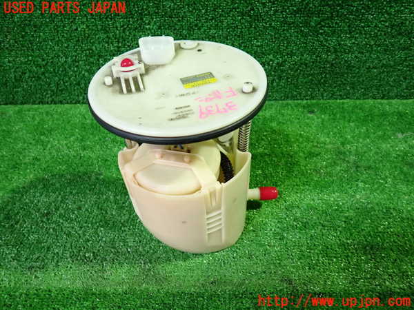 1UPJ-9237392510]ヴォクシーハイブリッド(ノアハイブリッド)(ZWR80G)燃料ポンプ 中古_2