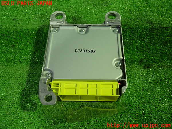 1UPJ-9237396145]ヴォクシーハイブリッド(ノアハイブリッド)(ZWR80G)エアバッグコンピューター 中古_2