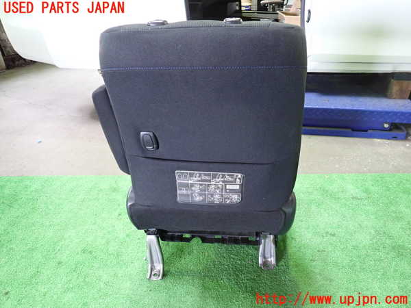 1UPJ-9237397035]ヴォクシーハイブリッド(ノアハイブリッド)(ZWR80G)運転席シート 中古_5