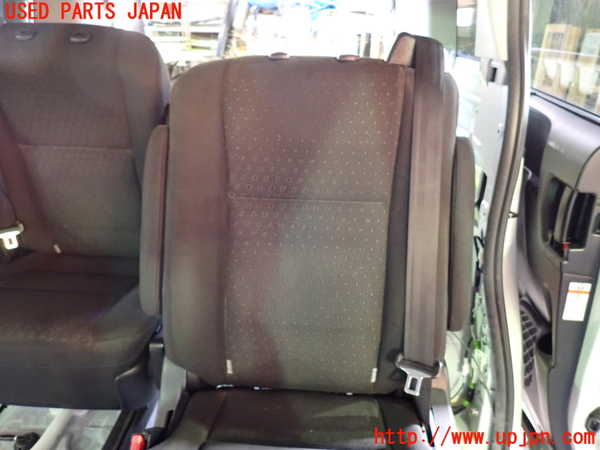 1UPJ-9237397175]ヴォクシーハイブリッド(ノアハイブリッド)(ZWR80G)左2列目シート 中古_2