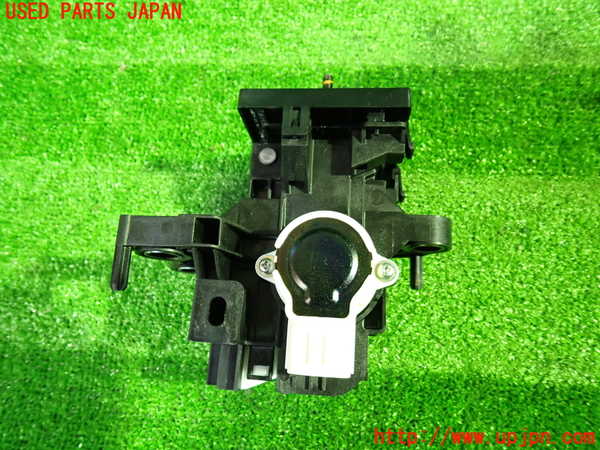 1UPJ-9237397555]ヴォクシーハイブリッド(ノアハイブリッド)(ZWR80G)ATシフトレバー 中古_3