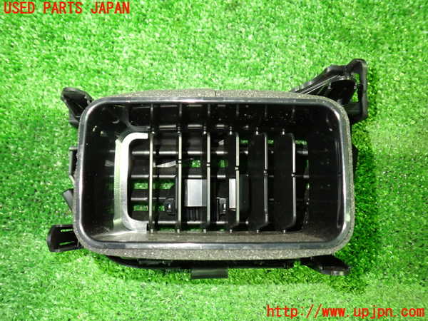 1UPJ-9237397527]ヴォクシーハイブリッド(ノアハイブリッド)(ZWR80G)エアコン吹き出し口2 (左) 中古_2