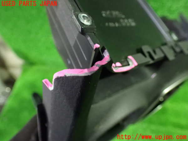 1UPJ-9237397691]ヴォクシーハイブリッド(ノアハイブリッド)(ZWR80G)内装トリム類1 中古_3