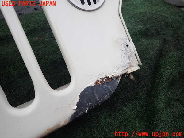 1UPJ-9237401050]三菱ジープ(J36)ラジエターグリル 中古_3