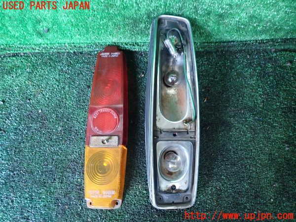 1UPJ-9237401536]三菱ジープ(J36)左テールランプ 【ジャンク】_3