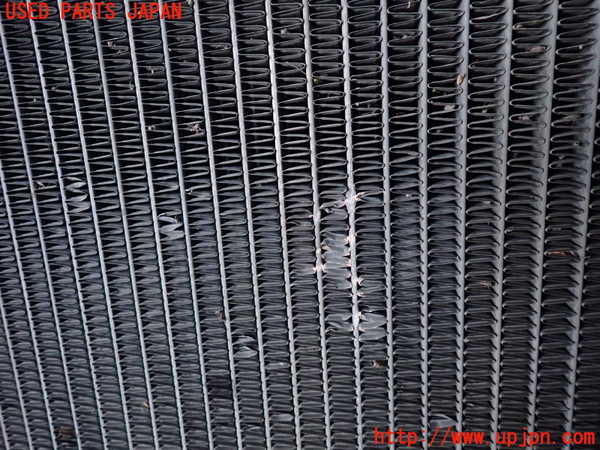 1UPJ-9237402321]三菱ジープ(J36)ラジエーター1 中古_3